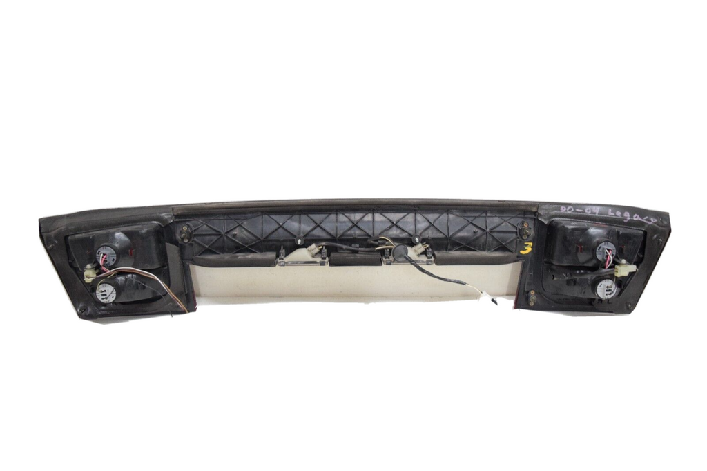Subaru Legacy Outback Trunk Lid Center Tail Light W563833