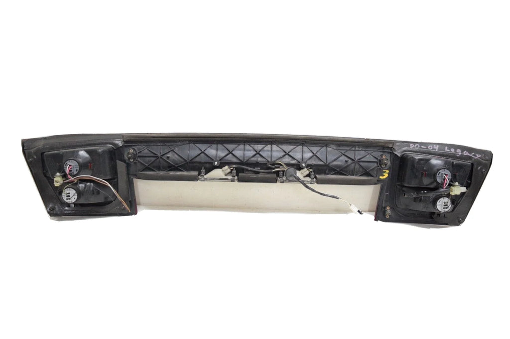 Subaru Legacy Outback Trunk Lid Center Tail Light W563833